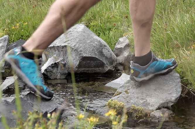 Columbia Crestwood™ Hiking Shoe – Wide